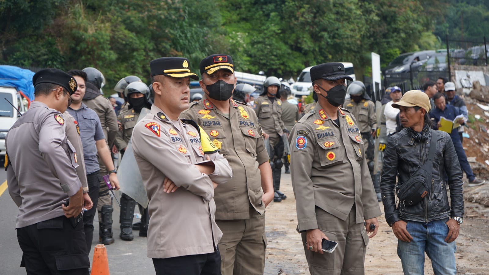 Pemkab Bogor Tertibkan Bangunan Liar Yang Kembali Berdiri di Kawasan Puncak