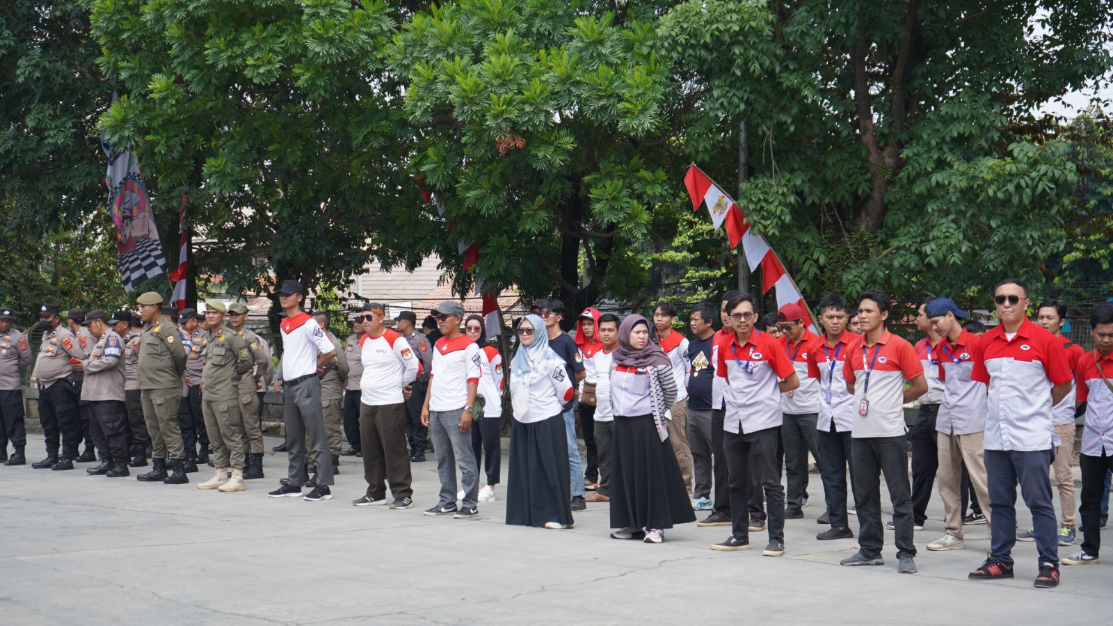 H-10 Pelaksanaan Pilkada, Pemkab Bogor Bersama KPU Mulai Distribusikan Logistik Pilkada 2024 ke Gudang KPU Kecamatan