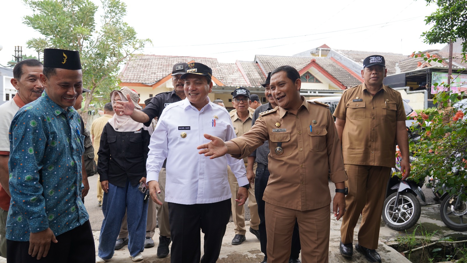 Pj. Bupati Bogor Pantau Sejumlah TPS Di Kabupaten Bogor, Pastikan Pilkada Berlangsung Dengan Baik