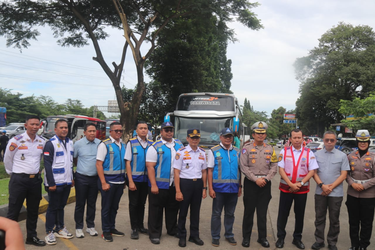 Sinergi Jamin Keamanan, Ramp Check Massal Digelar di Tol Jagorawi Pastikan Kendaraan Layak Jalan Jelang Nataru