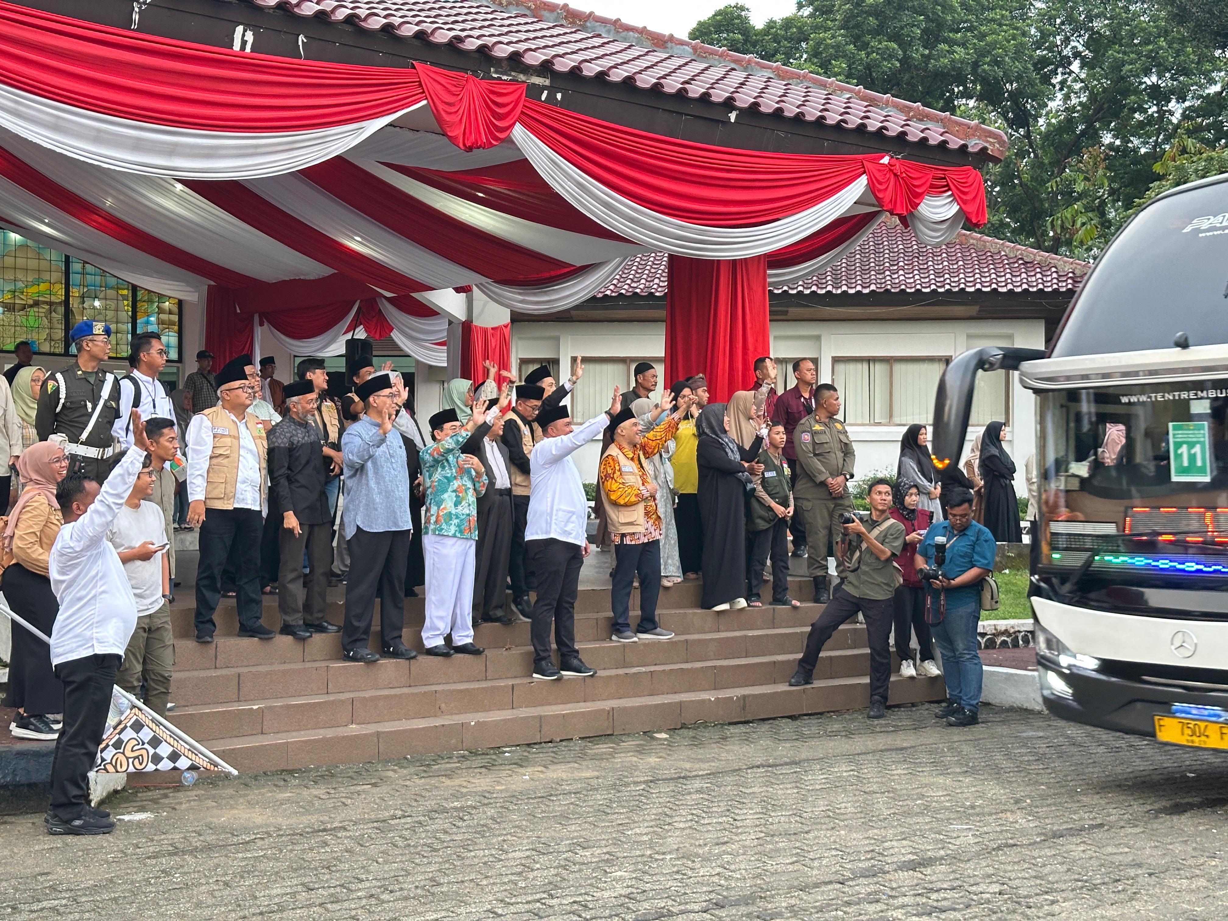 Miliki Kuota Haji Terbesar di Indonesia, Bupati Bogor Pastikan Layanan Maksimal bagi Jemaah TPHD Ditambah Hingga 20 Orang