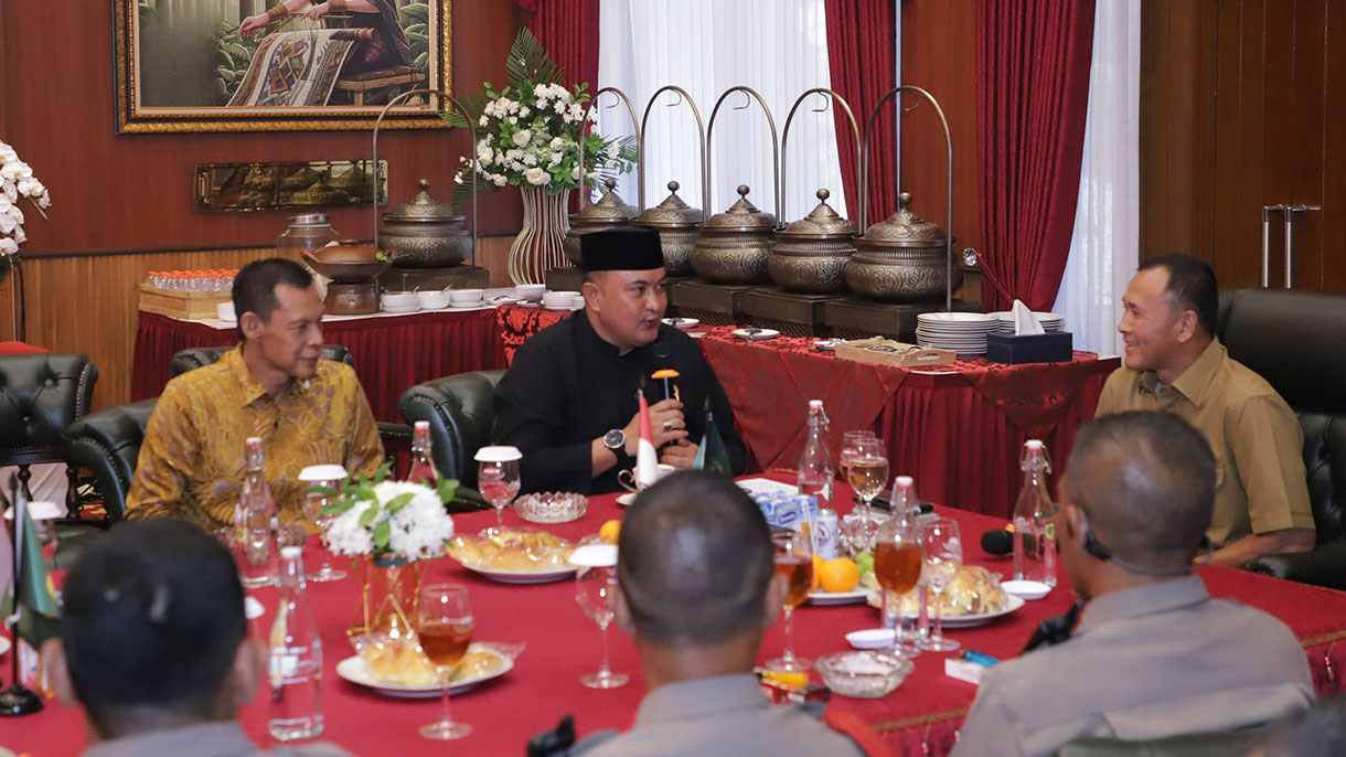 Bupati Bogor Sambut Kunjungan Komandan Resimen 1 Pelopor Brimob, Tegaskan Sinergi dan Kolaborasi untuk Stabilitas Wilayah