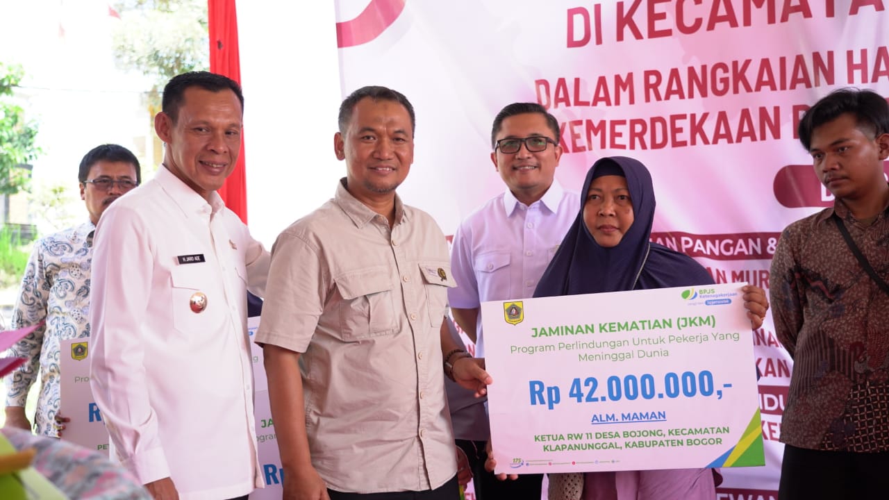 Jaro Ade Kunjungi Kecamatan Klapanunggal, Pastikan Pelayanan Publik Berjalan Dengan Baik