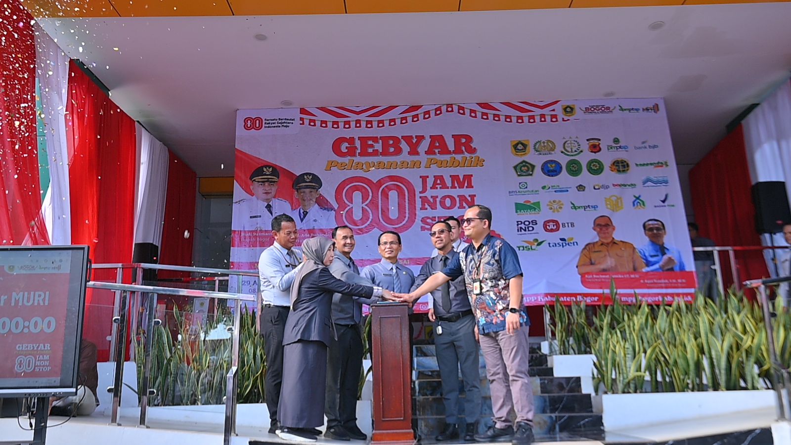 Pemkab Bogor Hadirkan Layanan Publik 80 Jam Non Stop Untuk Masyarakat