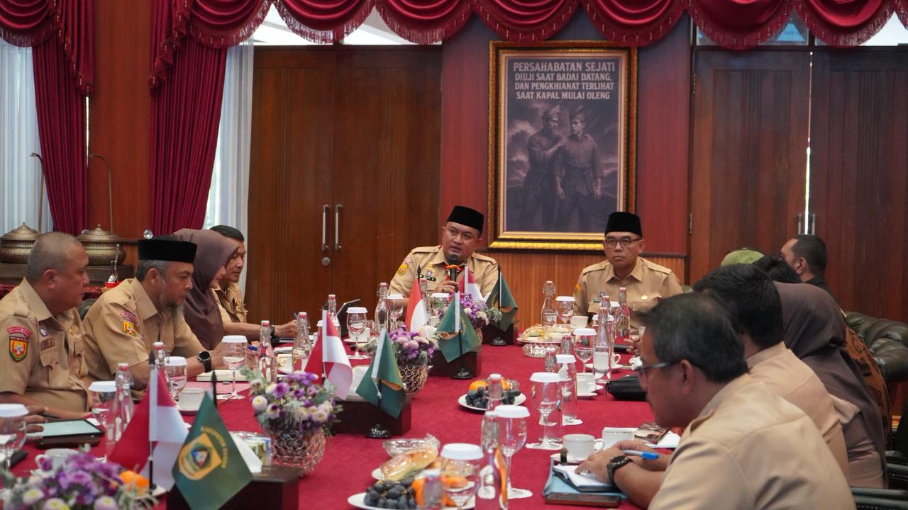 Bupati Bogor dan Taman Safari Indonesia Jajaki Kolaborasi Pengembangan Kawasan Edukasi dan Konservasi