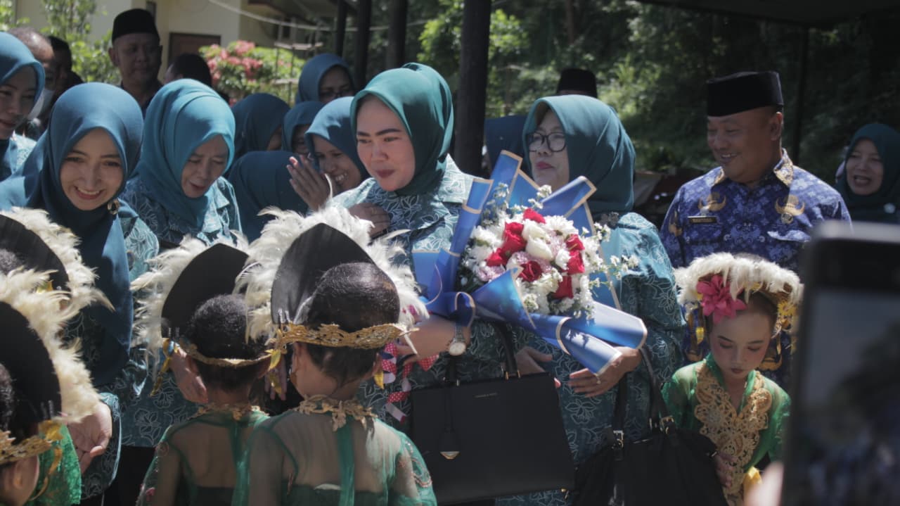 TP PKK Kabupaten Bogor Gelar Bina Daerah di Kecamatan Jasinga, Perkuat Peran Kader dan Tata Kelola Administrasi