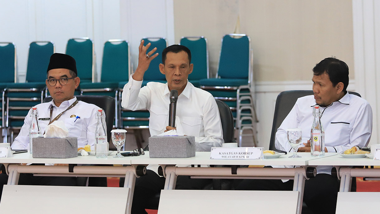 Komitmen Jaro Ade ‘Leuweung Hejo, Rakyat Ngejo’  dalam Perbaikan Tata Kelola Pertambangan