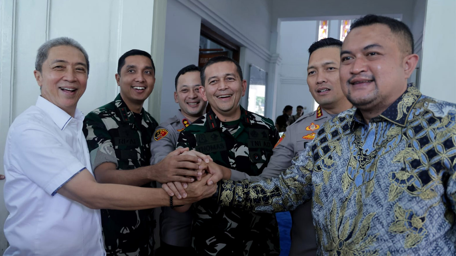 Ibarat Jari Jemari yang Saling Melengkapi : Pemkab Bogor Wujudkan Pembangunan Merata Bersama Danrem 061/SK