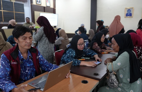 Desa Bojonggede Jadi Lokasi Uji Coba Digitalisasi Bansos Lewat Portal Perlinsos