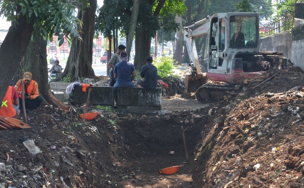 Bupati Bogor Rudy Susmanto Percepat Normalisasi Saluran Air Hadapi Musim Kemarau
