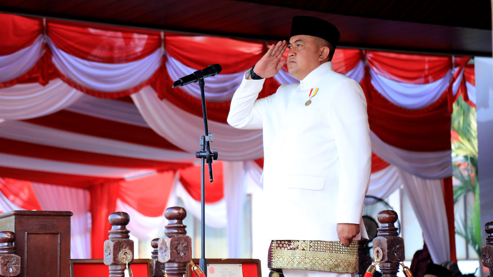 Bupati Rudy Susmanto Beri Apresiasi Paskibraka, Serahkan Satyalancana PNS, hingga Salurkan Remisi Bebas bagi 42 Warga Binaan