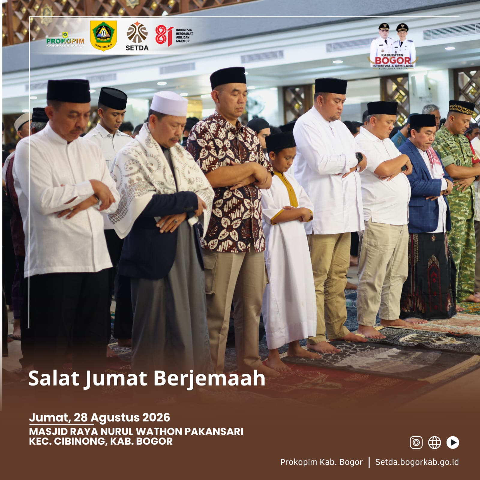 Bupati Bogor Rudy Susmanto Tunaikan Salat Jumat Bersama Masyarakat di Masjid Raya Nurul Wathon