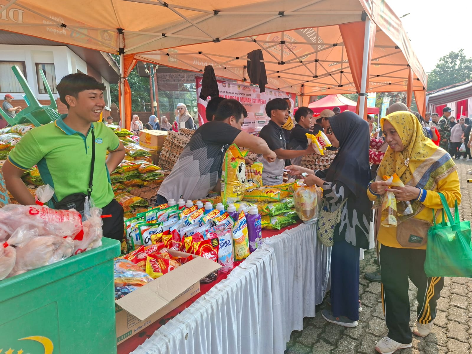 GPM Hadir di CFD Tegar Beriman, Masyarakat Buru Kebutuhan Pokok Murah