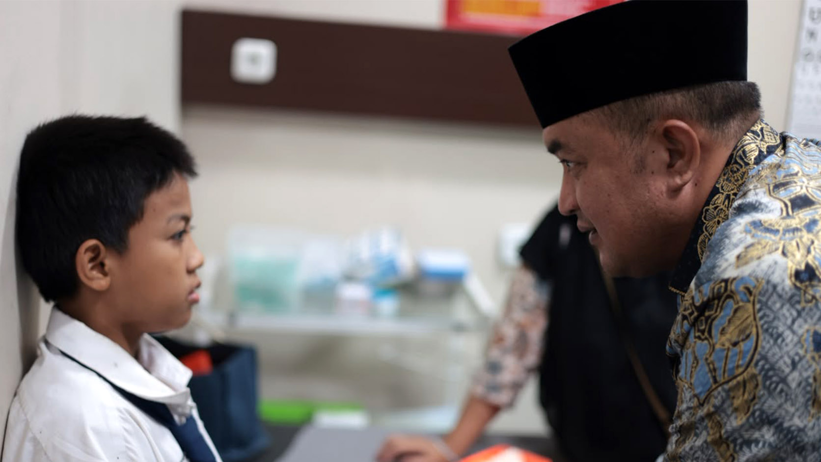 Gerak Cepat Tangani Indikasi Keracunan Siswa Dramaga, Pemkab Bogor Gratiskan Biaya Berobat dan Terapkan PJJ